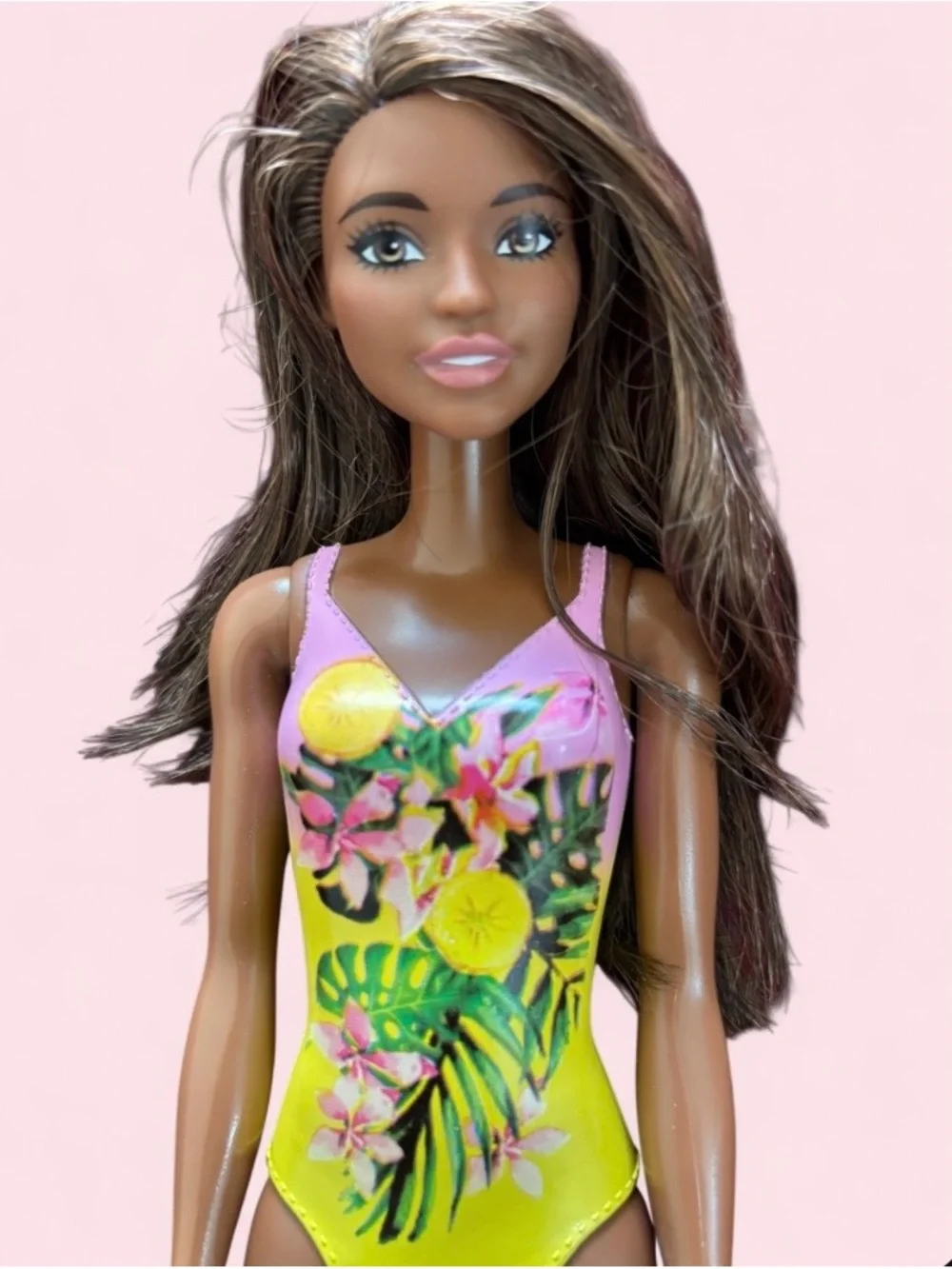Mattel Barbie Fashion Doll Dark Complexion Wavy Brown Hair Swimsuit 11